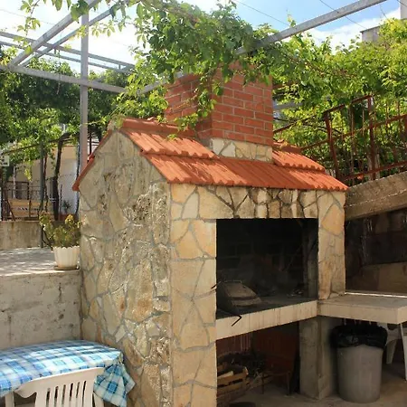 Apartment With Parking Space Orebic, Peljesac - 10156 *