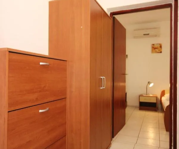 Apartman With Parking Space Orebic, Peljesac - 10156 *